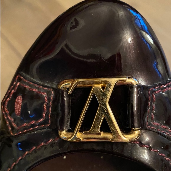 Louis Vuitton Ballet Flats Patent (Amarante) Leather - Picture 3 of 4